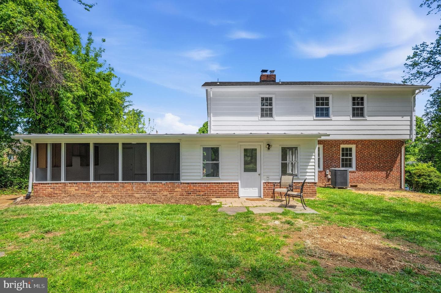 10705 Oak Pl photo 37