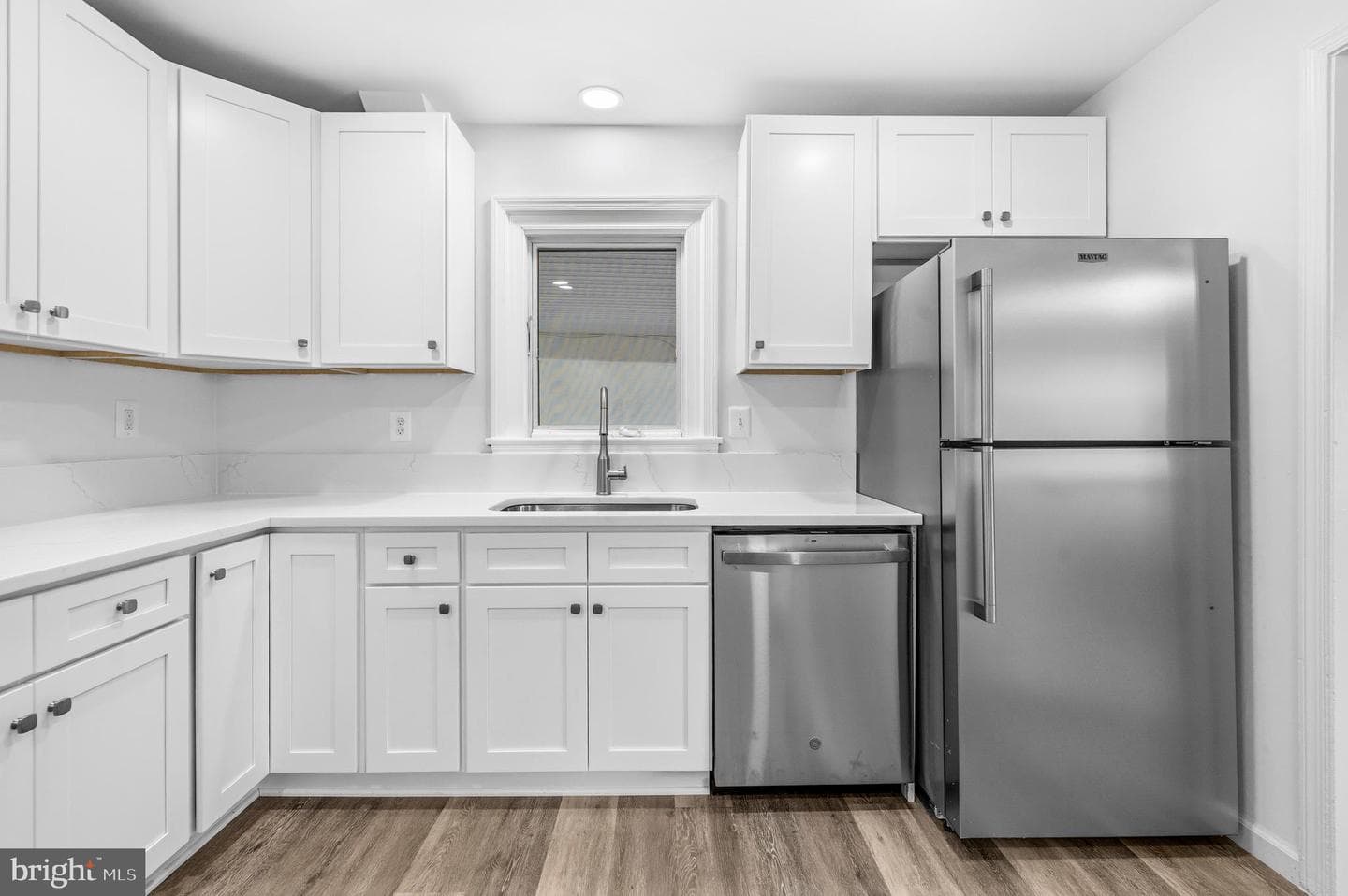 10705 Oak Pl photo 4