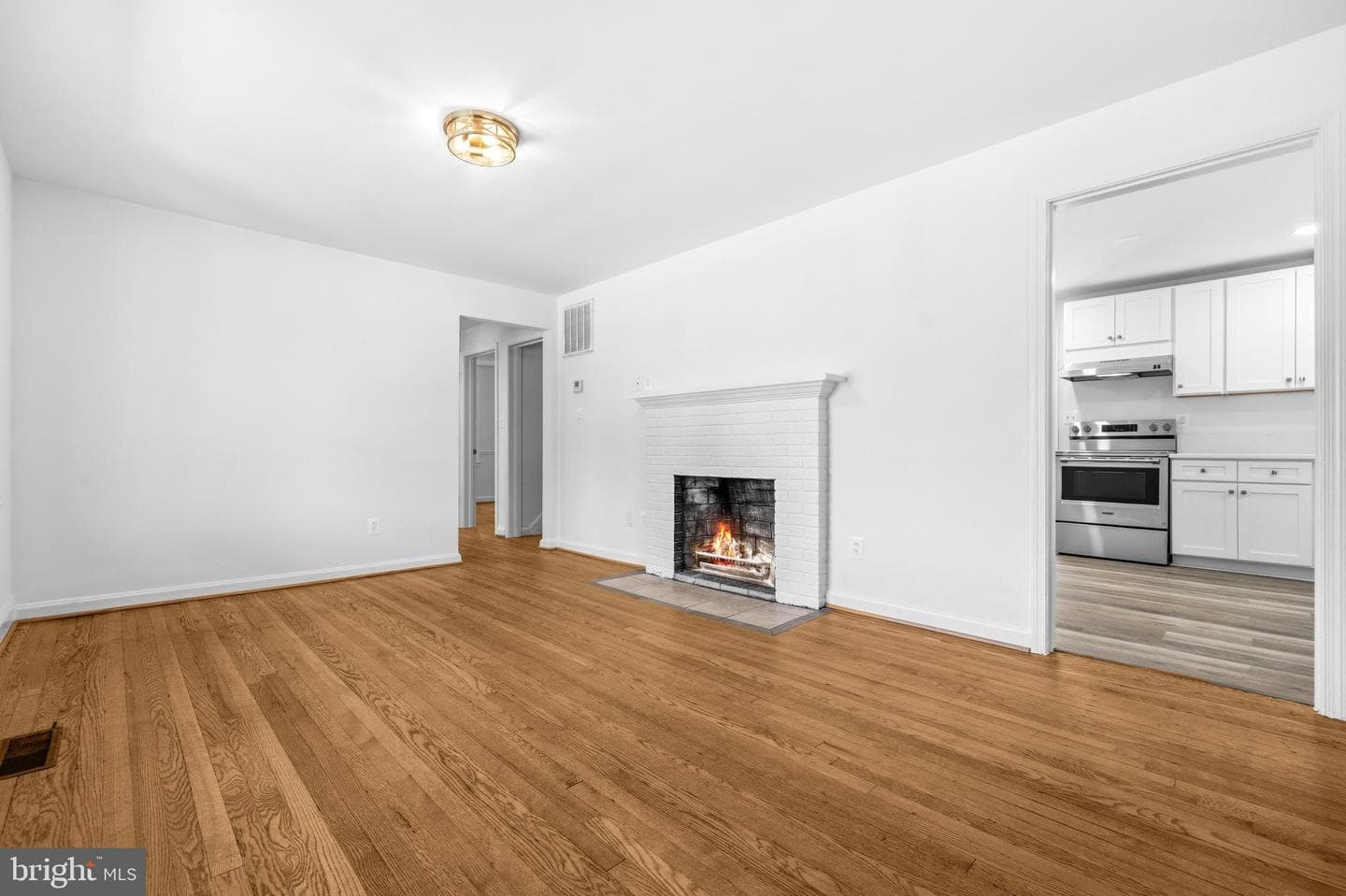 10705 Oak Pl photo 8