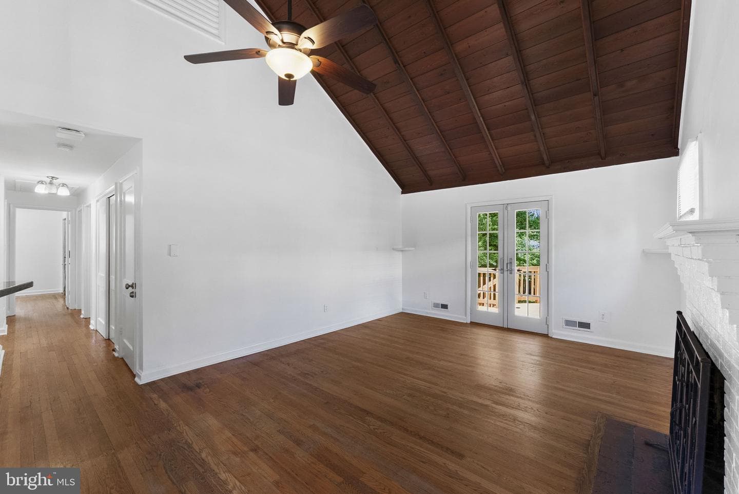 4114 Orchard Drive photo 7