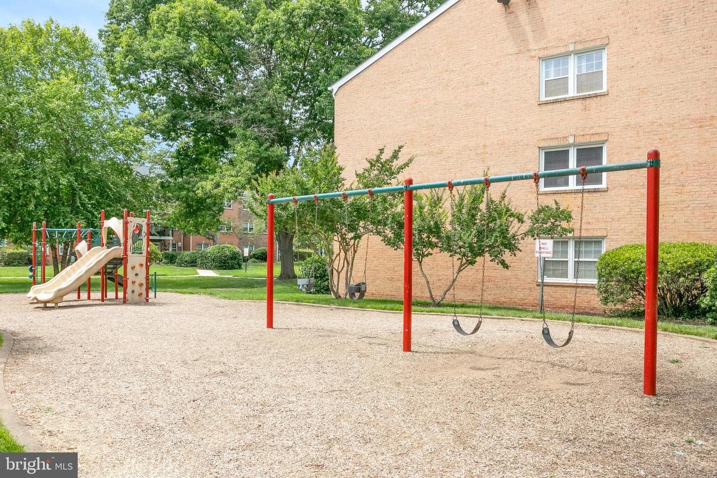 9495 Fairfax Boulevard #103 photo 32