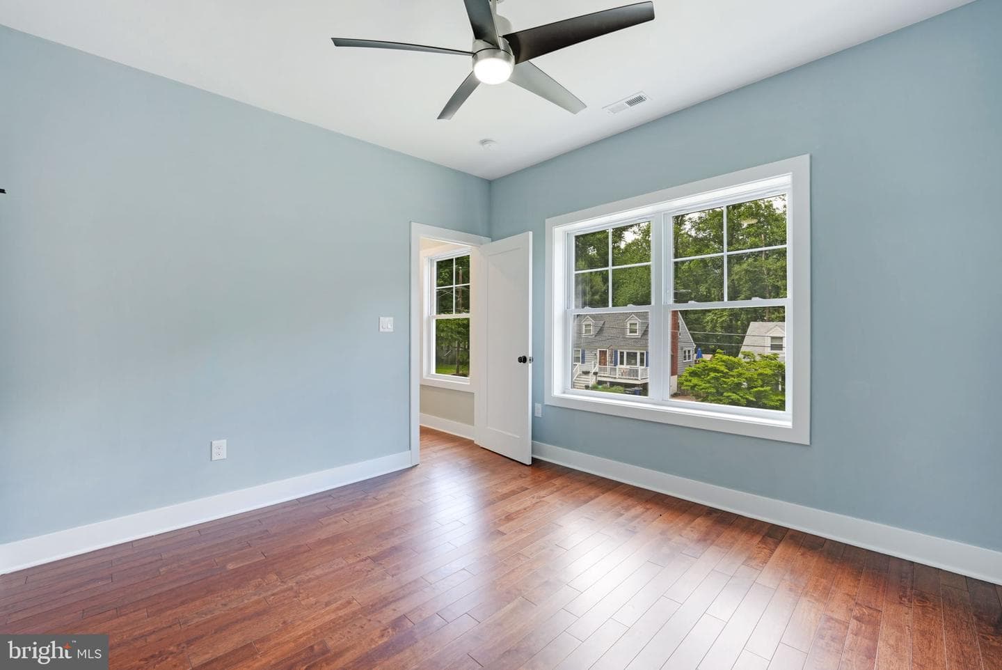 10811 Scott Drive photo 43
