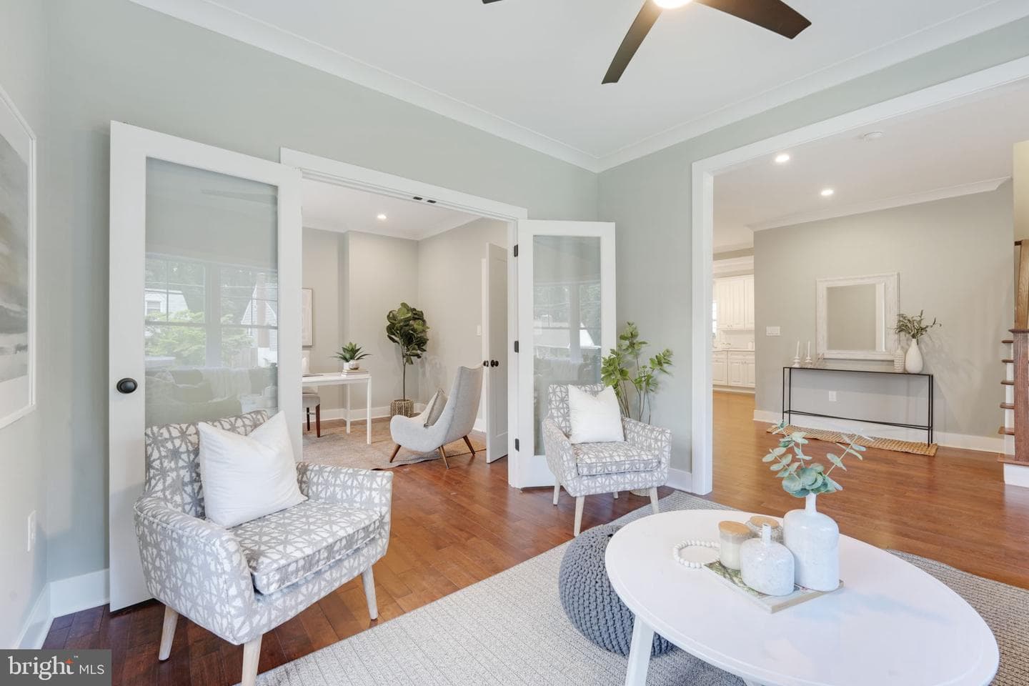 10811 Scott Drive photo 9