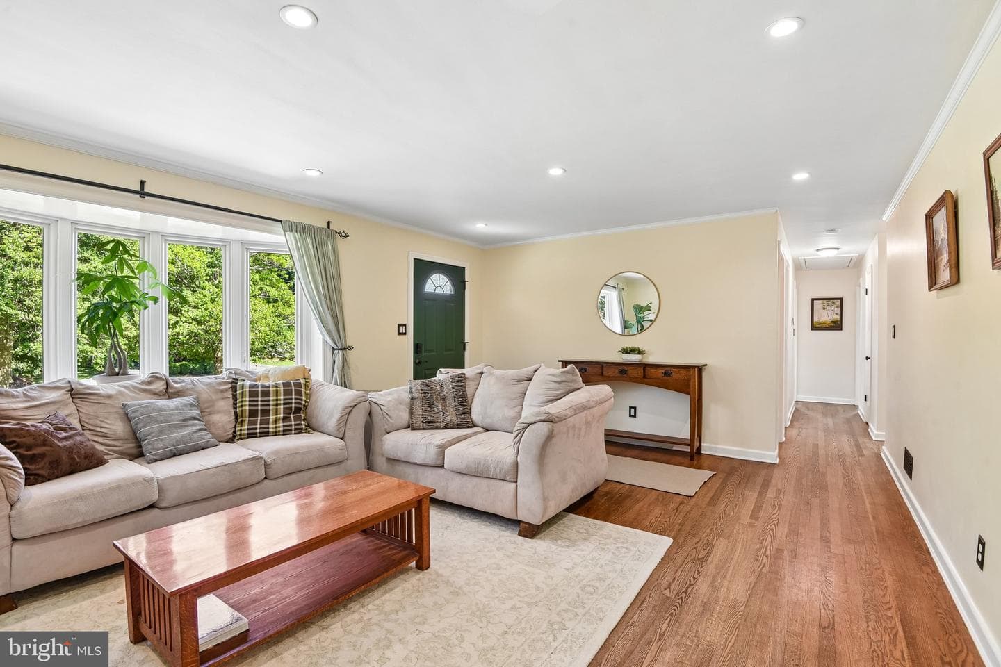 3502 Burrows Avenue photo 4