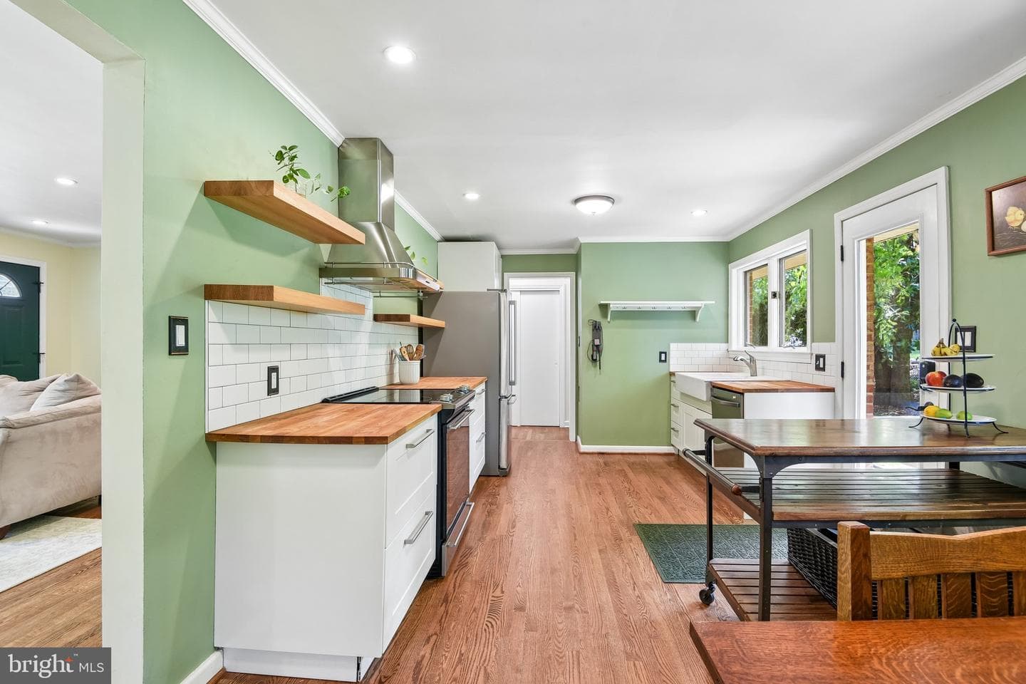 3502 Burrows Avenue photo 8