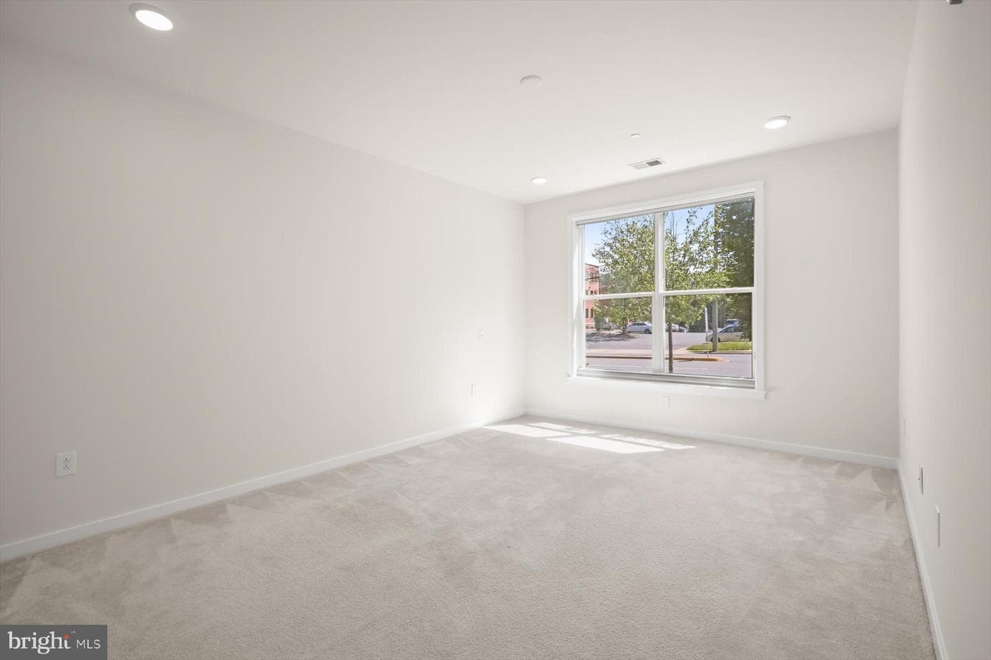 3985 Norton Place #101 photo 18