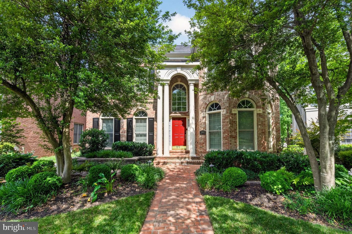 3860 Farrcroft Drive, Fairfax