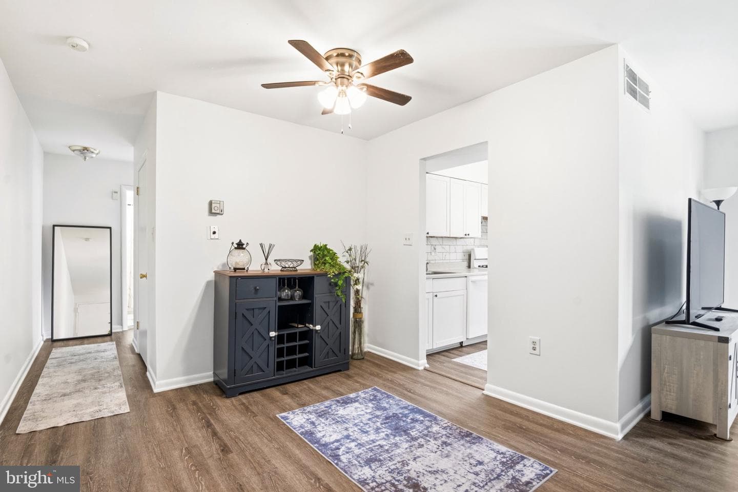 9459 Fairfax Boulevard #202 photo 6