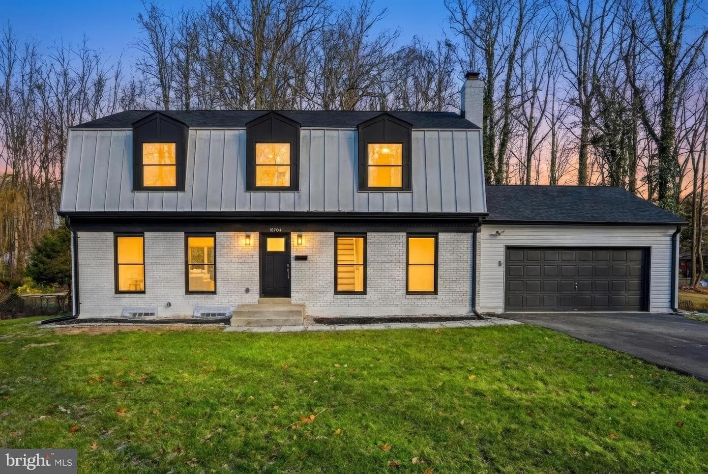 10704 Howerton Avenue photo 33