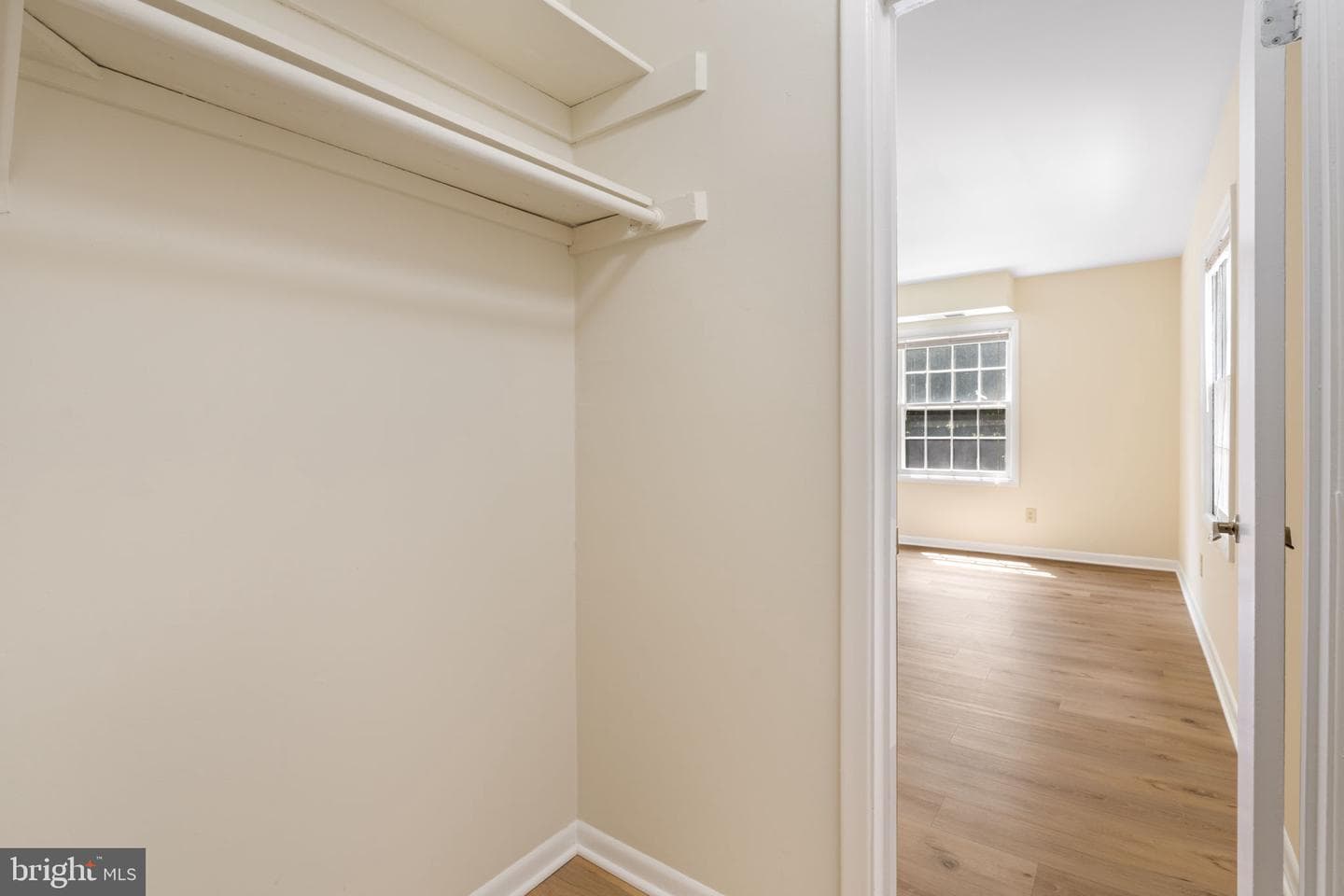 3901 Lyndhurst Dr # 201 photo 25
