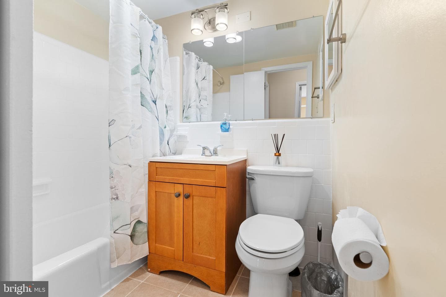 3901 Lyndhurst Dr # 201 photo 27