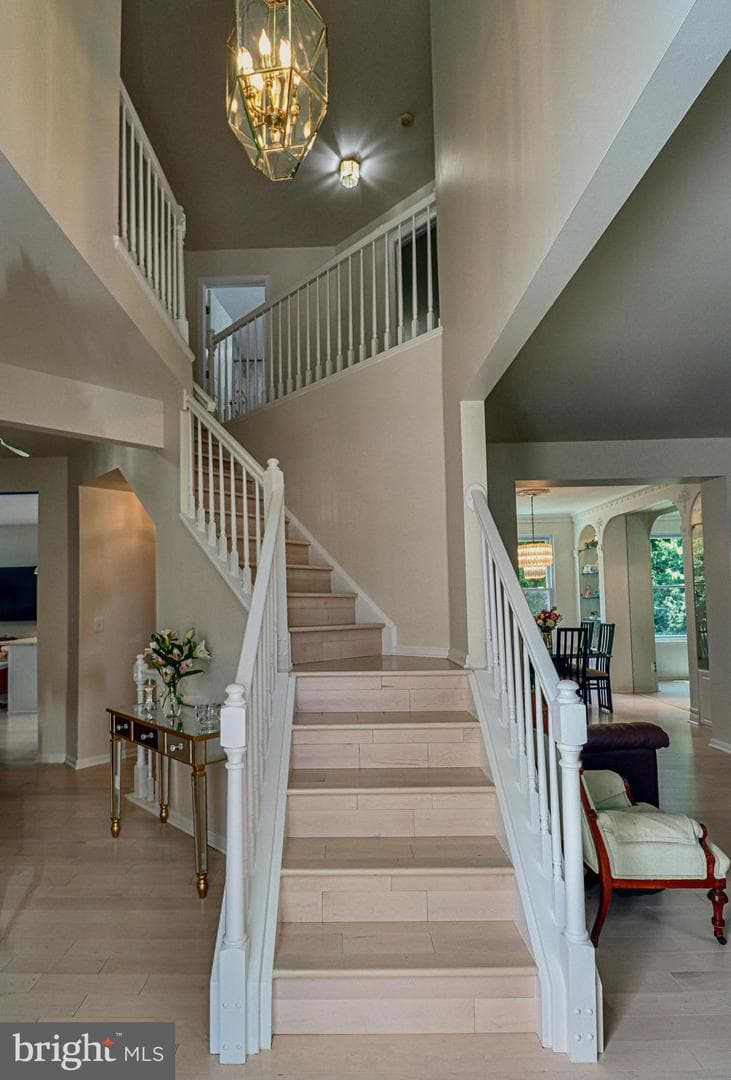 4001 Crestar Court photo 4