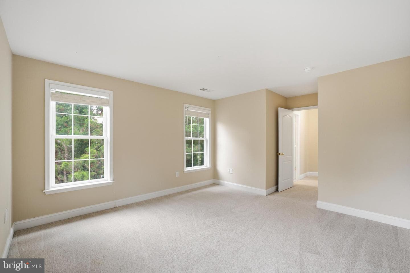 10802 Second Street photo 28