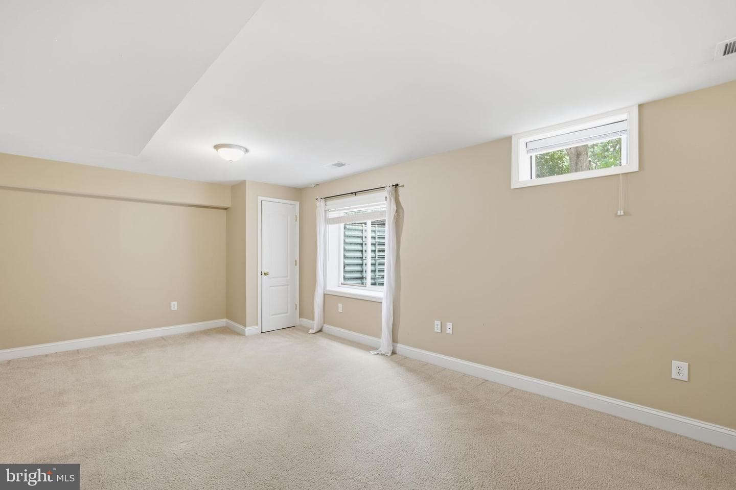 10802 Second Street photo 39