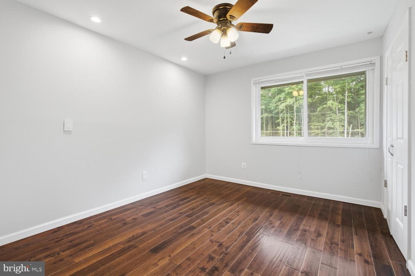 10105 Fair Woods photo 12