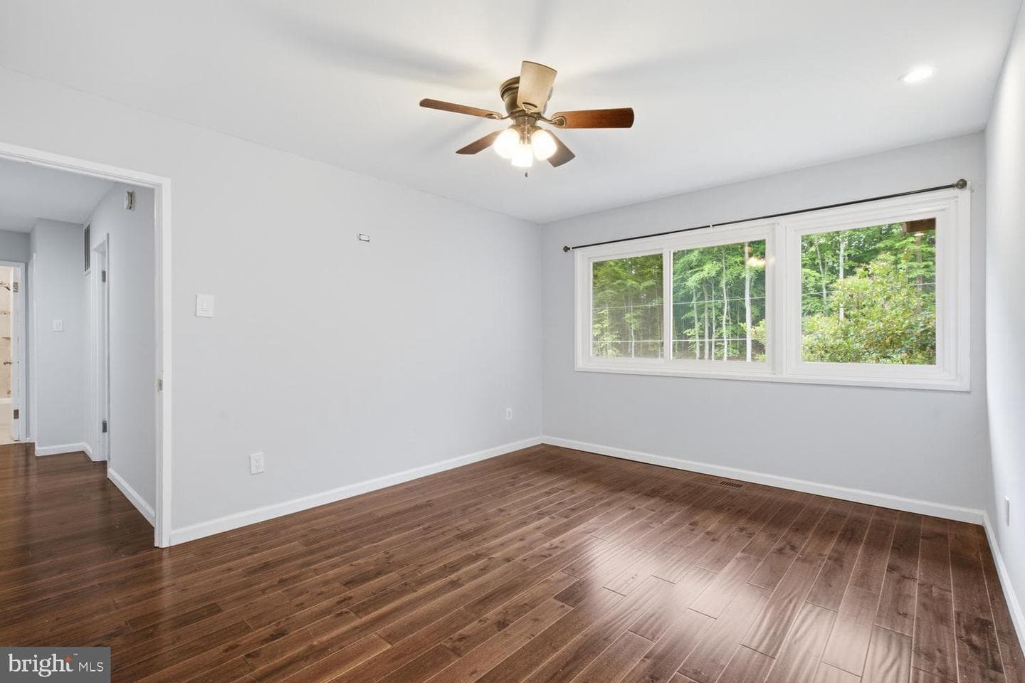 10105 Fair Woods photo 16