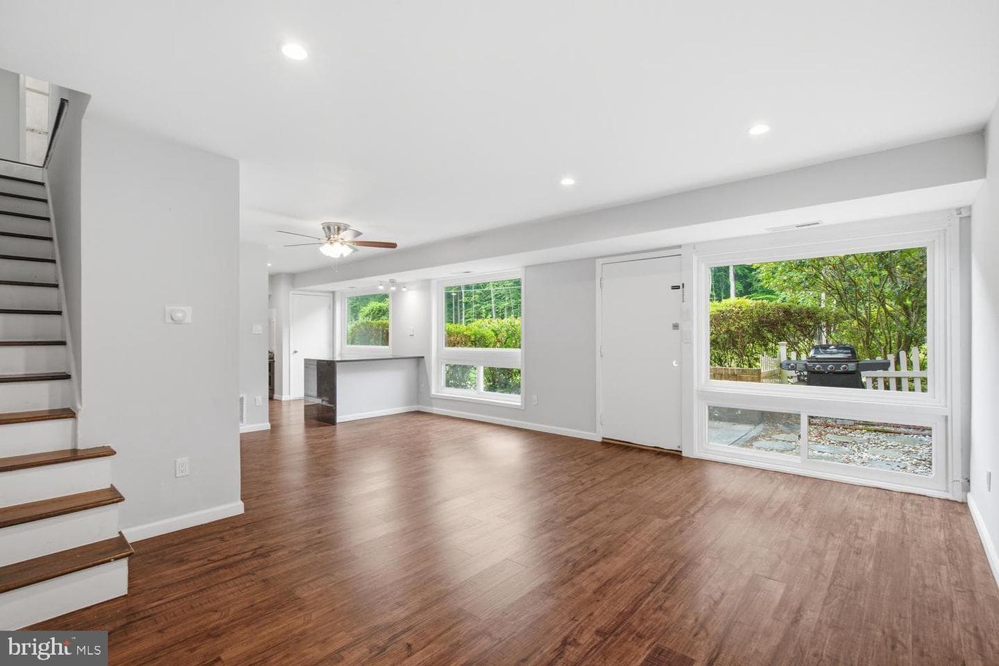 10105 Fair Woods photo 4