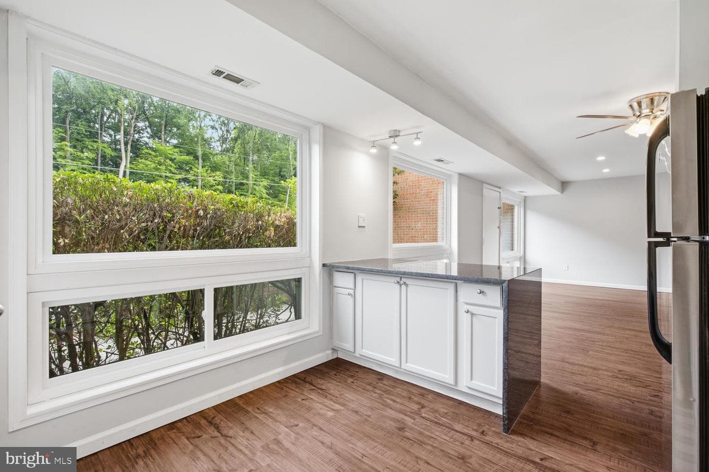 10105 Fair Woods photo 9