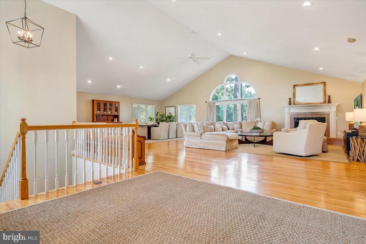435 Cross Harbour Drive photo 10