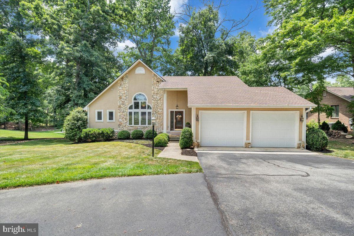 435 Cross Harbour Drive photo 103