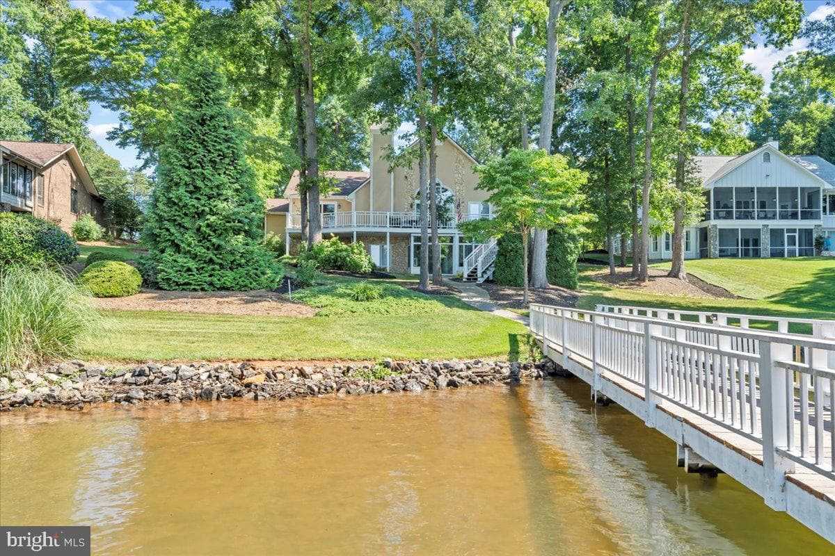 435 Cross Harbour Drive photo 111