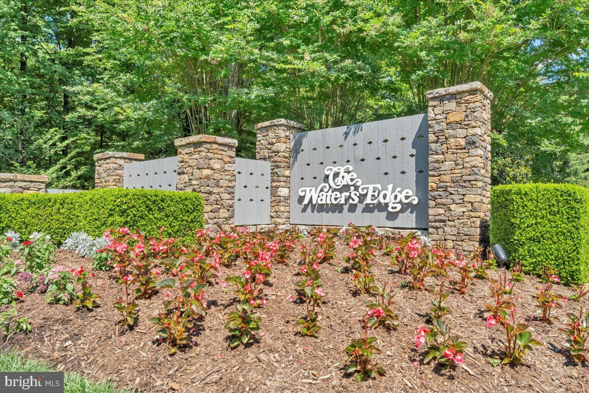 435 Cross Harbour Drive photo 114