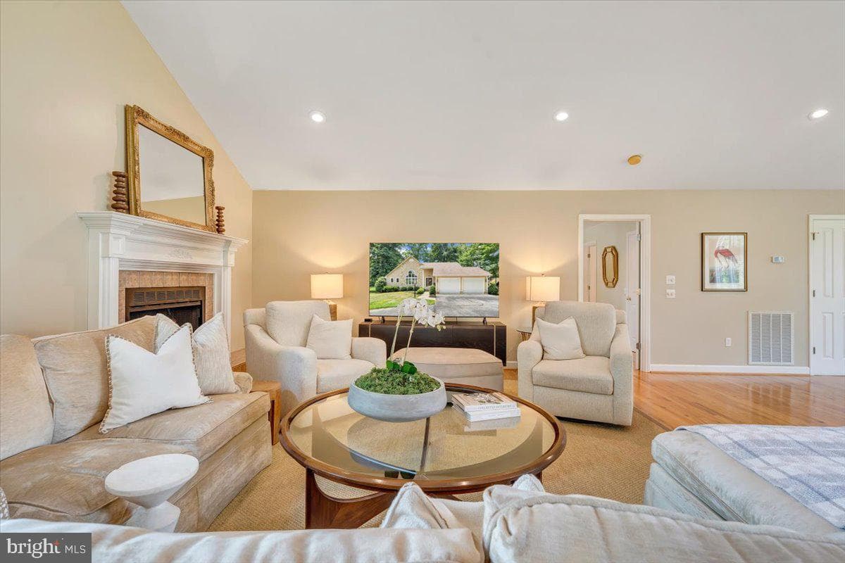 435 Cross Harbour Drive photo 15