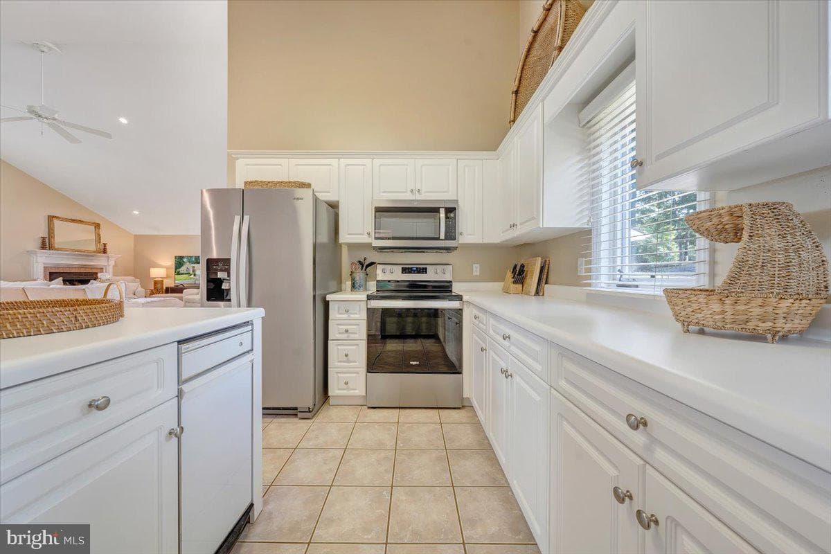 435 Cross Harbour Drive photo 32