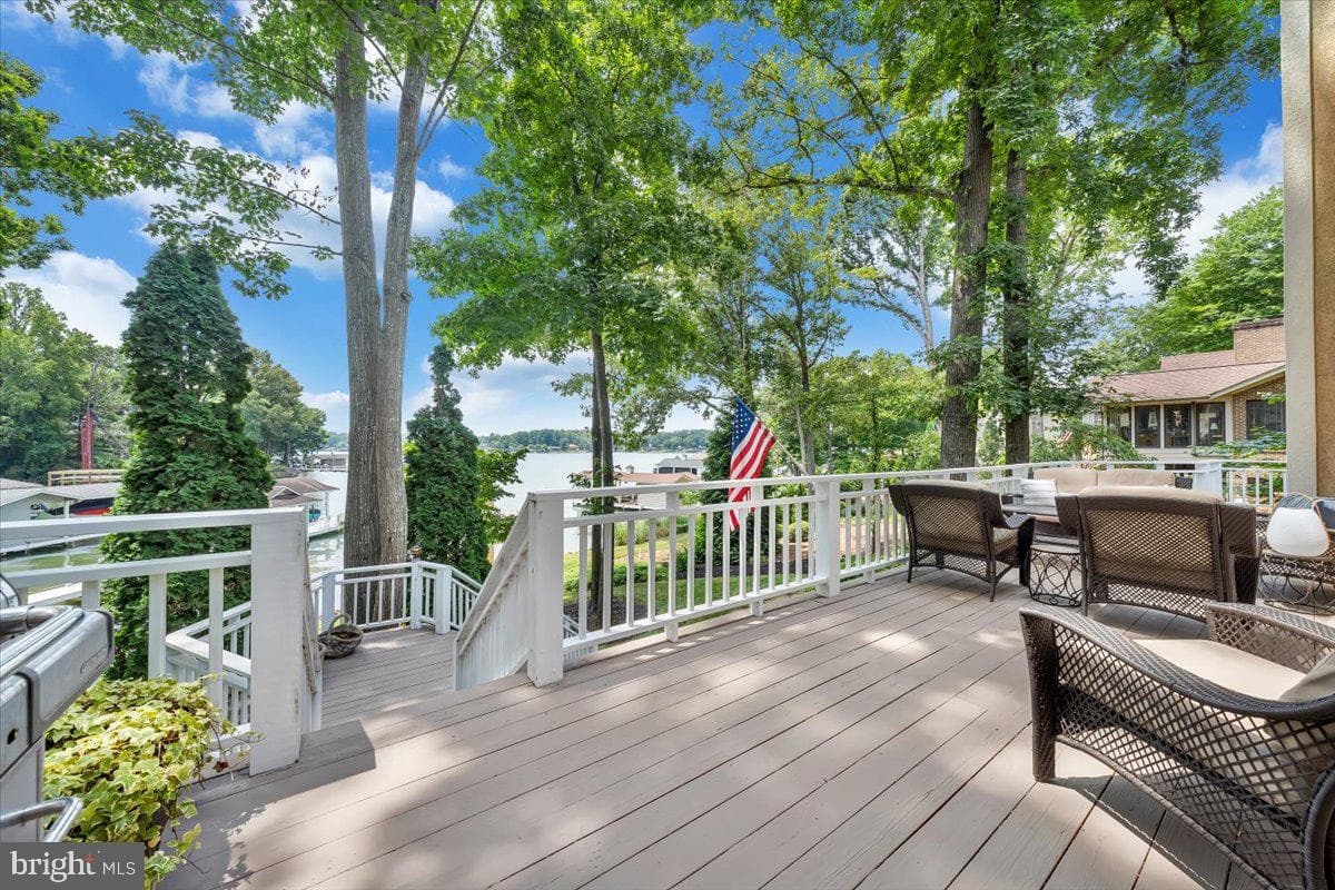 435 Cross Harbour Drive photo 4