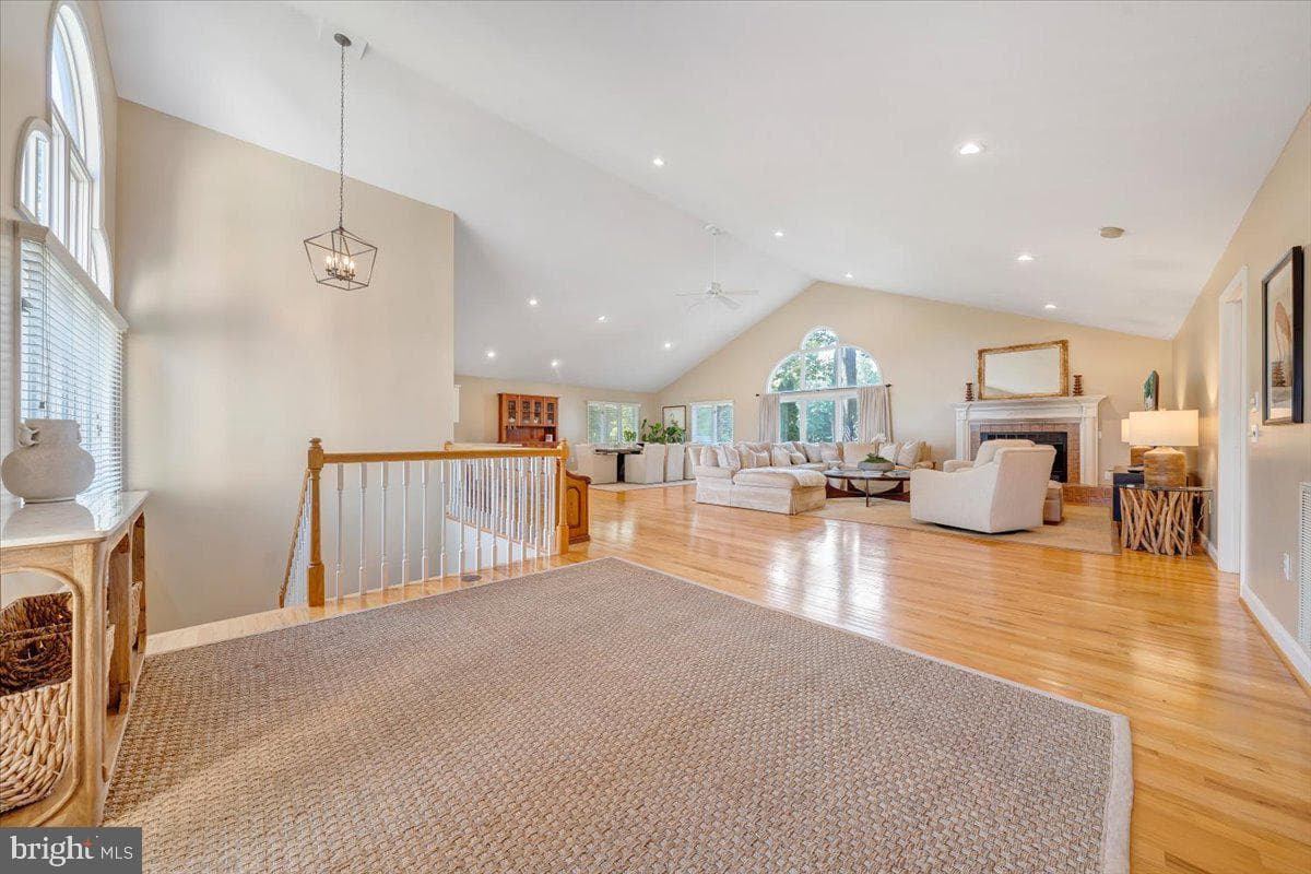 435 Cross Harbour Drive photo 9