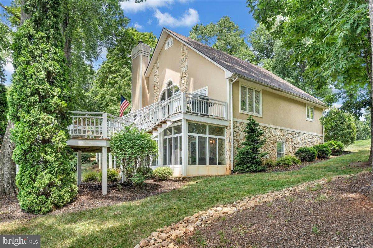 435 Cross Harbour Drive photo 94