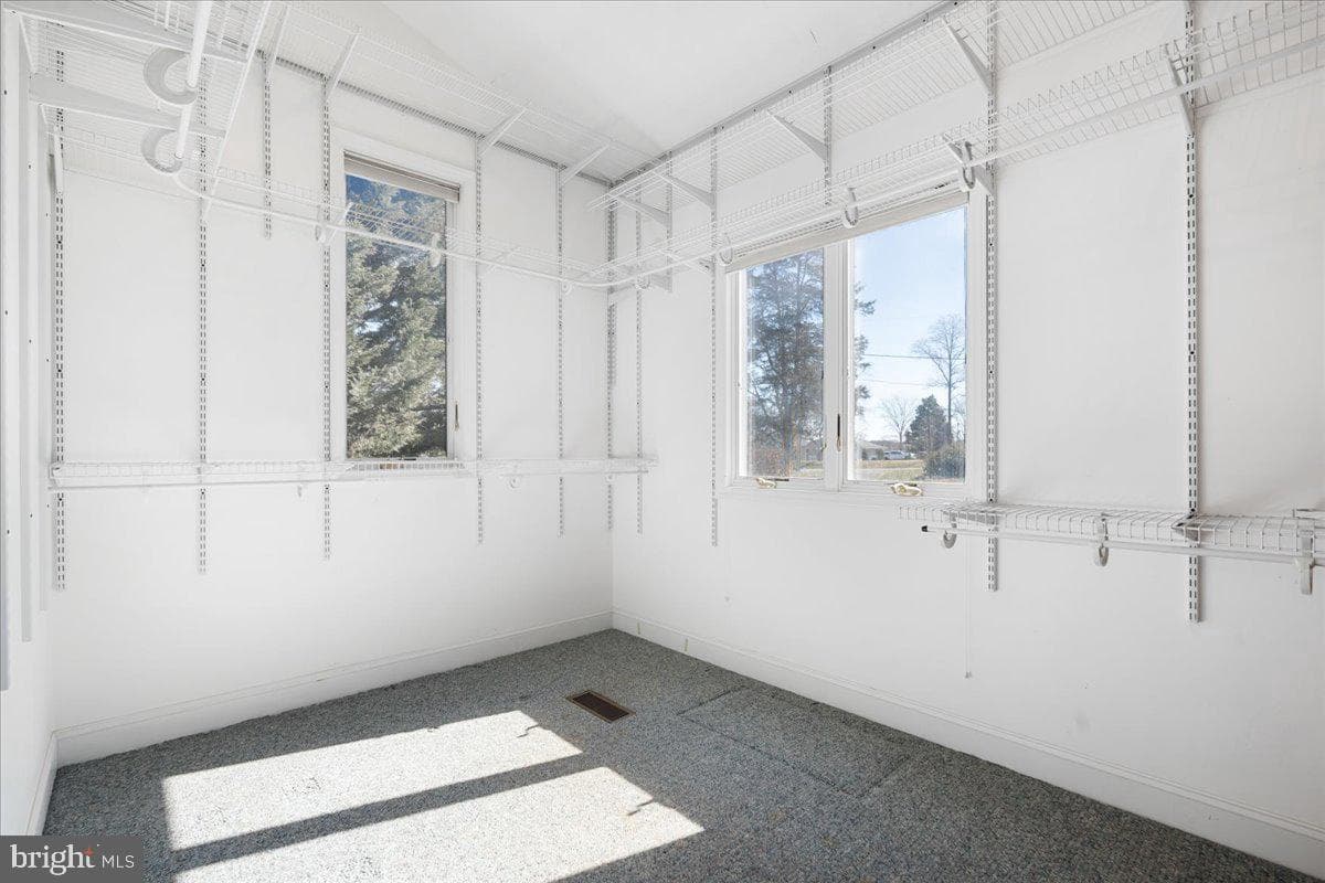1031 Lakemount Drive photo 40