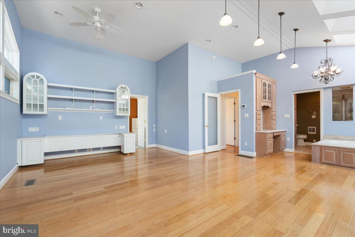 1031 Lakemount Drive photo 43