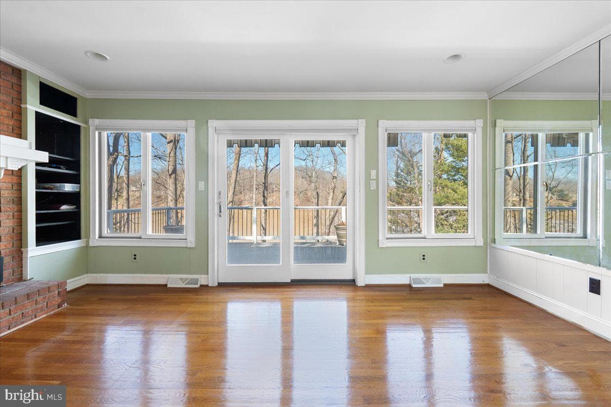 1031 Lakemount Drive photo 48
