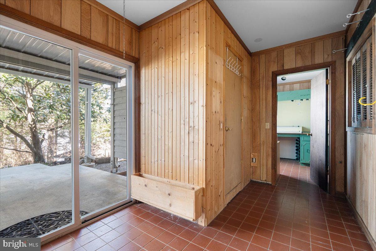 1031 Lakemount Drive photo 57