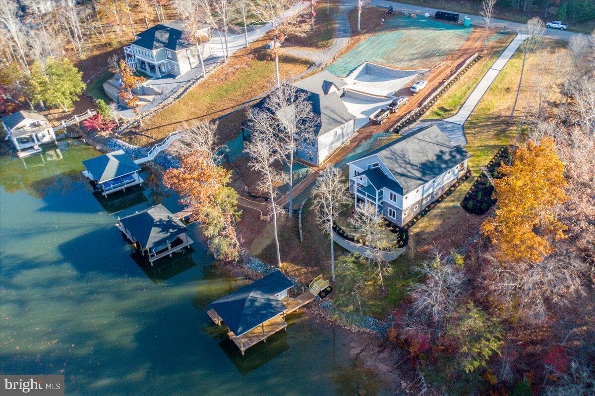 172 Lakewatch Circle photo 104