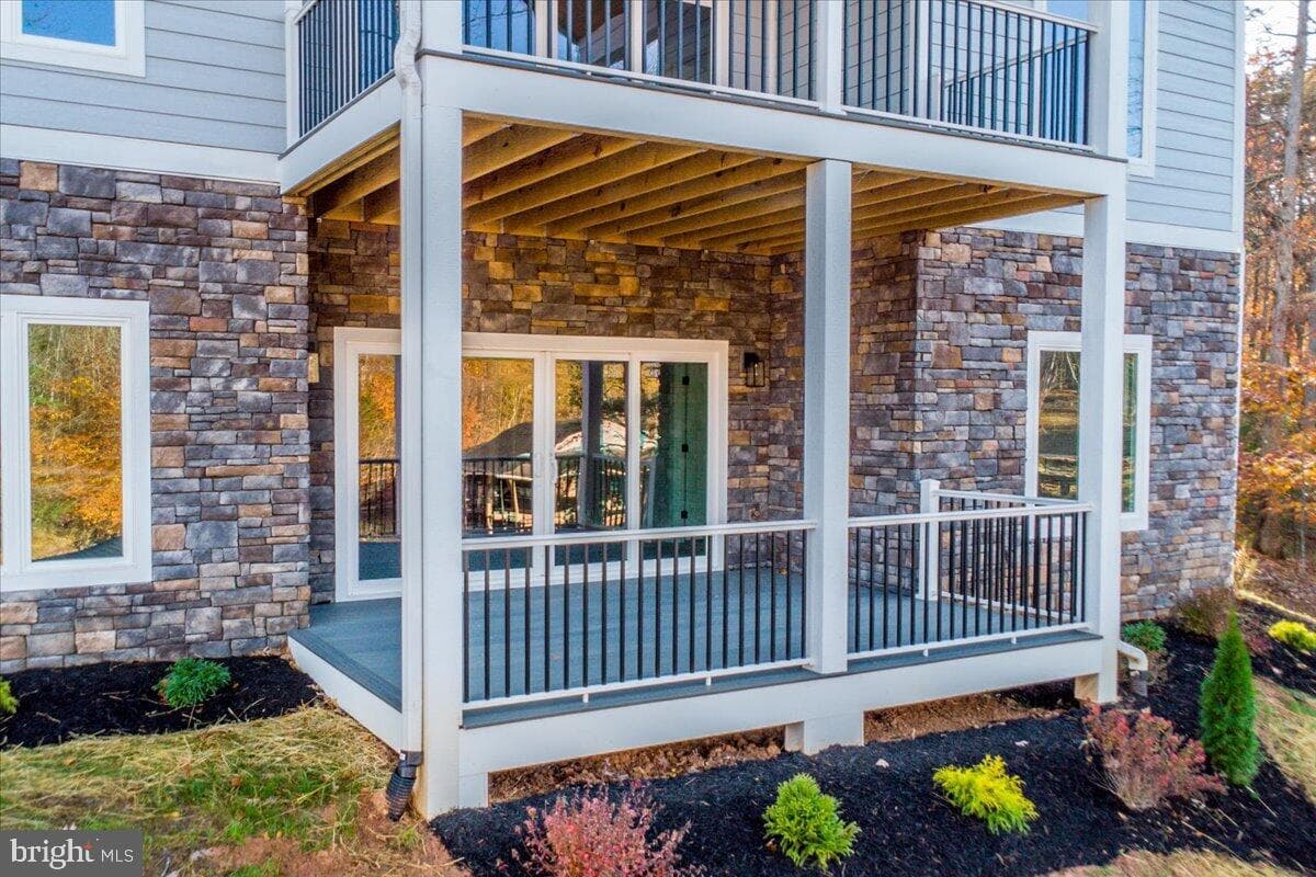 172 Lakewatch Circle photo 106