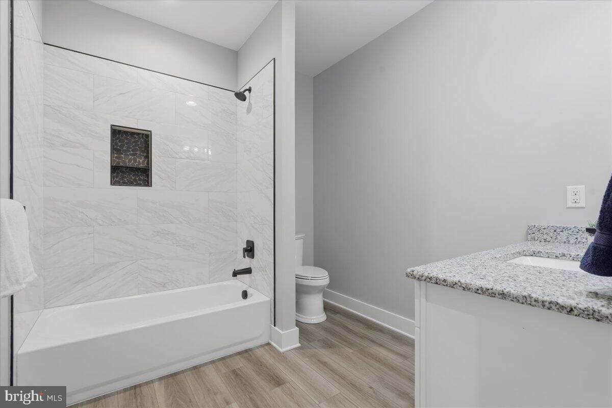 172 Lakewatch Circle photo 54
