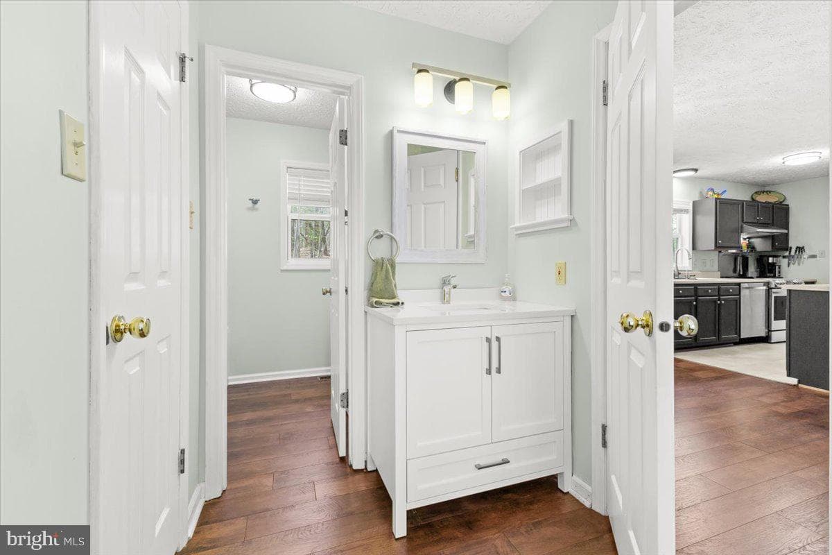 290 Dodee Lane photo 28
