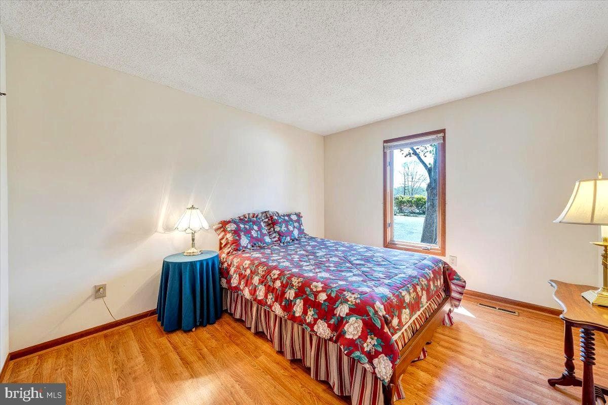 324 Indian Pointe Drive photo 34