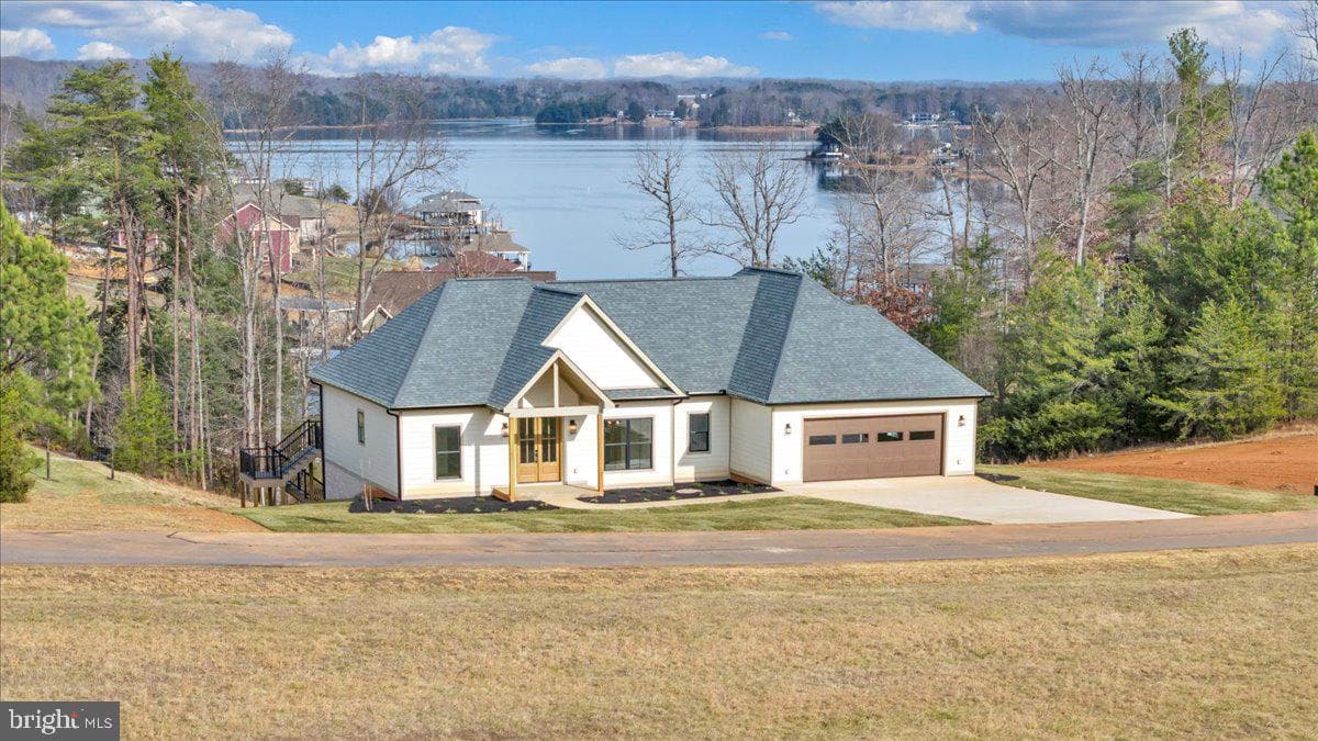 639 Compass Cove Circle photo 106