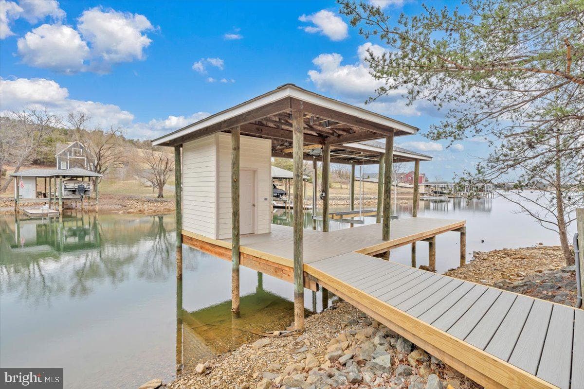 639 Compass Cove Circle photo 111
