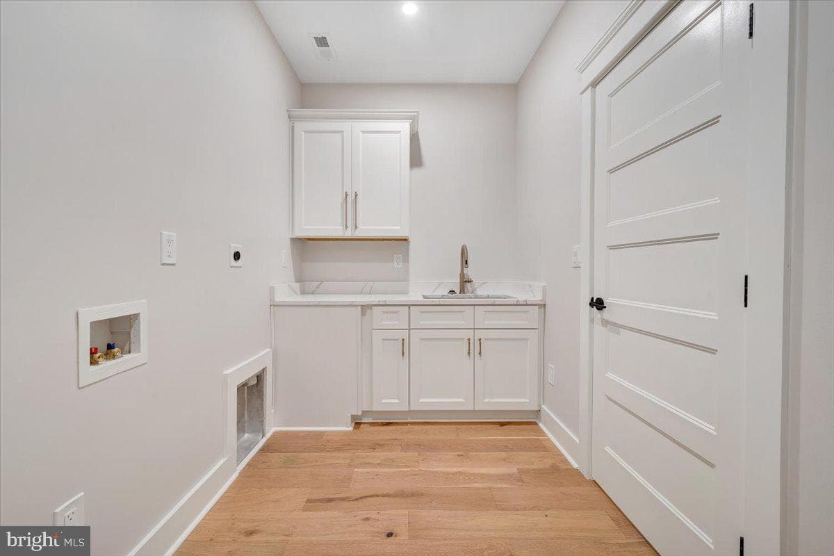 639 Compass Cove Circle photo 46