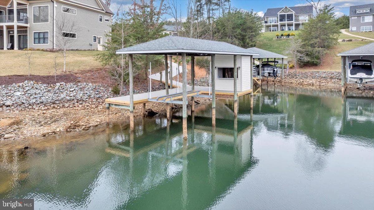 639 Compass Cove Circle photo 84