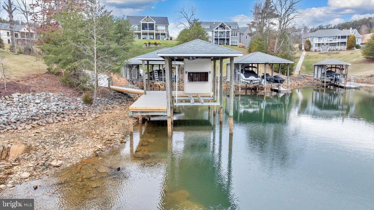 639 Compass Cove Circle photo 92