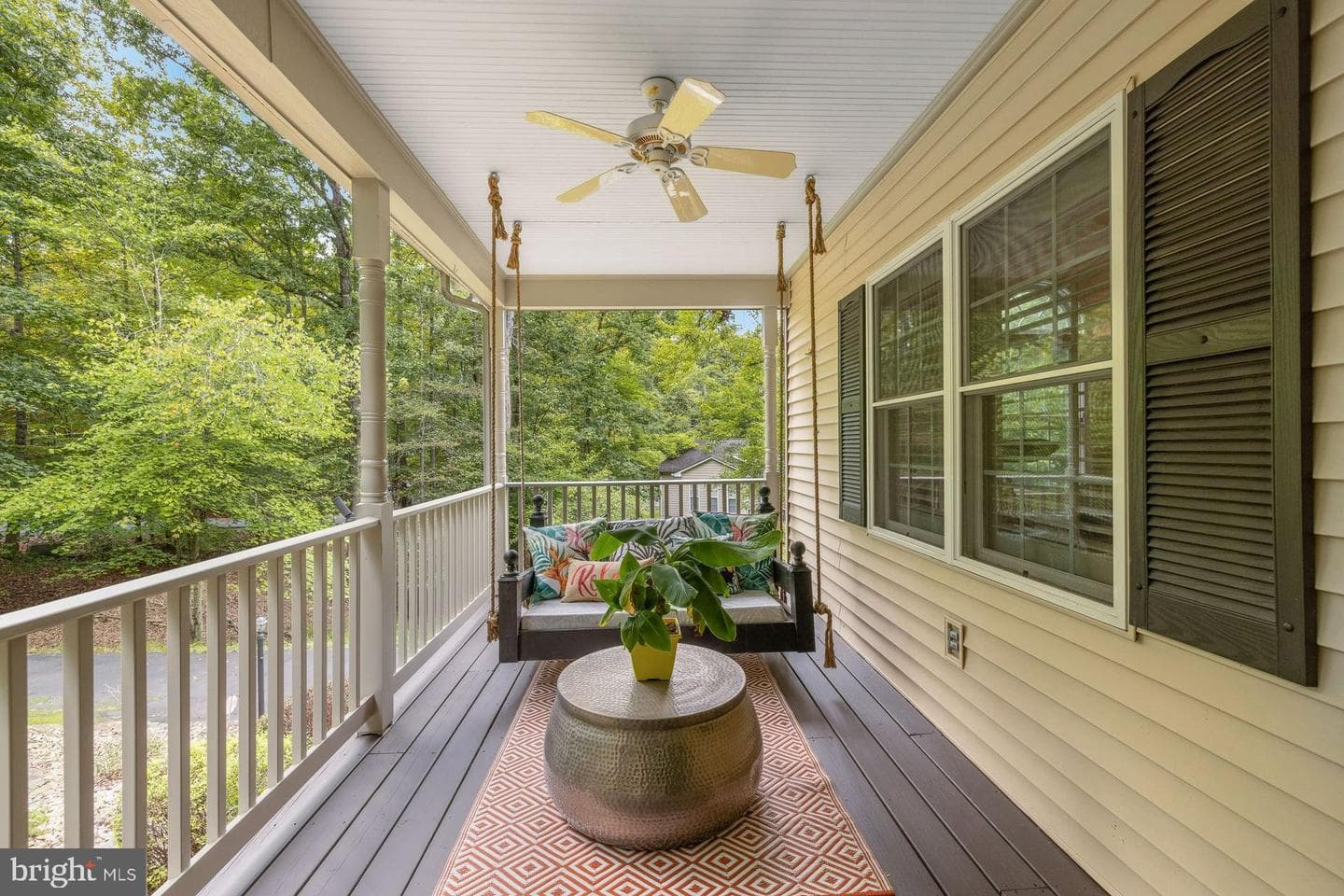 198 Jefferson Dr photo 3