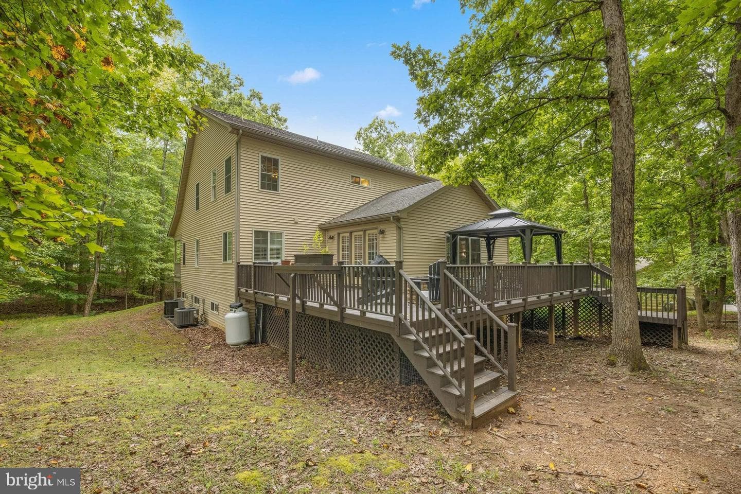 198 Jefferson Dr photo 49
