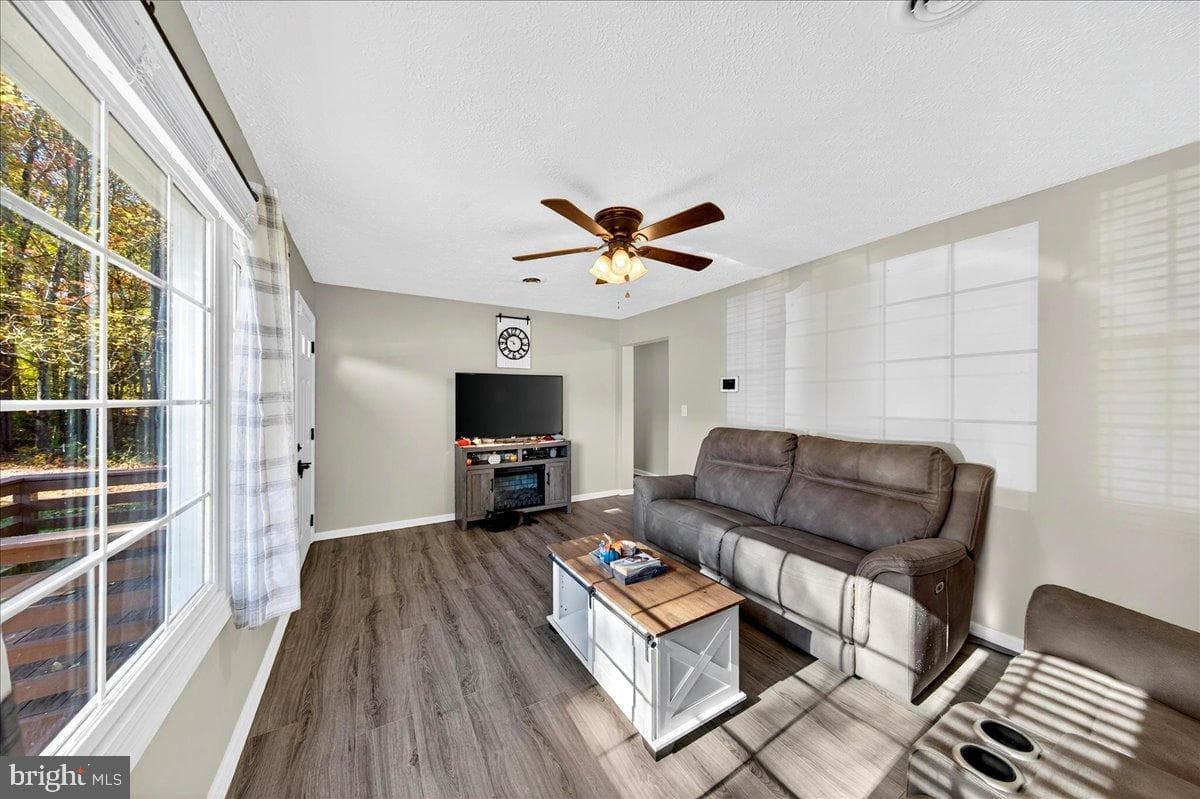 565 Venable Road photo 28