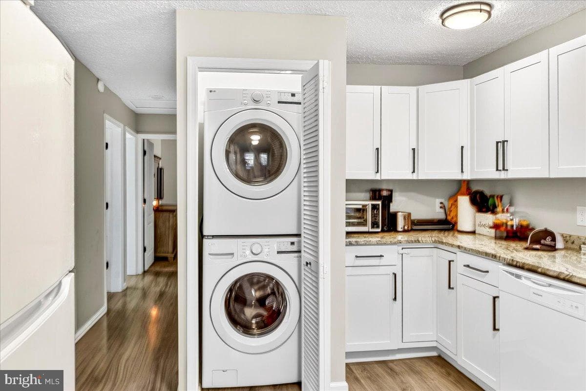 565 Venable Road photo 30