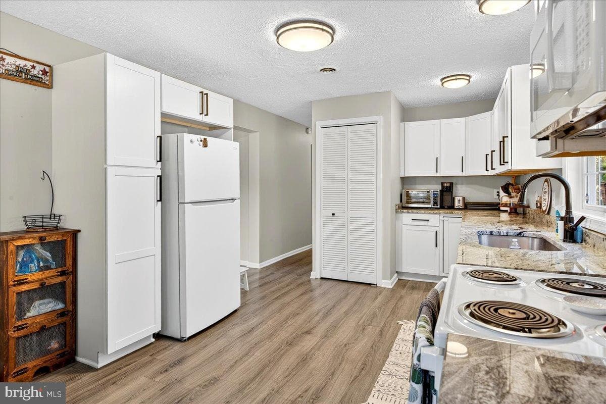 565 Venable Road photo 33